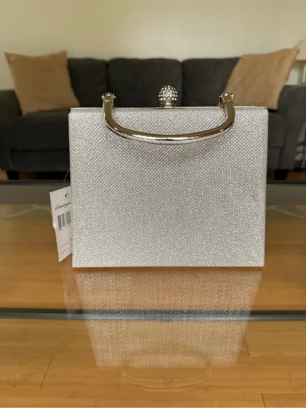 D’Margeaux shimmering silver